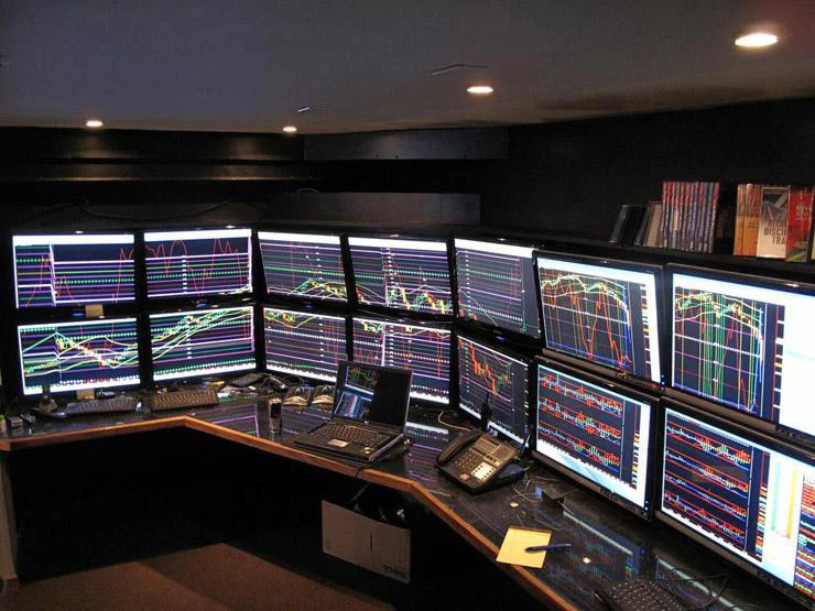 397336 40 Monitor Trading Rig 1516609462335